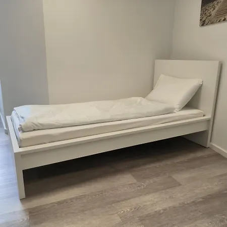 Private #4 With Single Bed, Ground Floor, Ac, 2min To Rab
